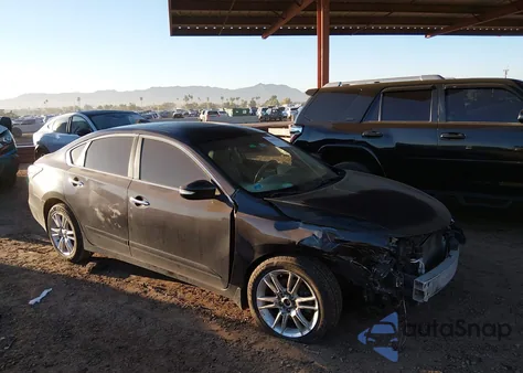 2015 Nissan Altima 2.5 Sl from USA, damaged, VIN 1N4AL3AP7FN352177